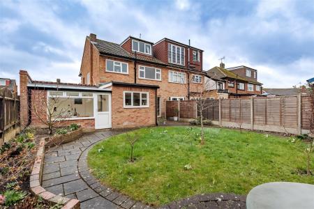 43 Mayflower Way (25).jpg