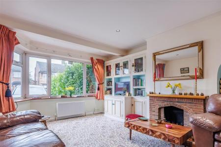 43 Mayflower Way (3).jpg