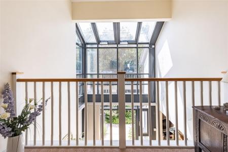 13 St. Nicholas Gr (12).jpg