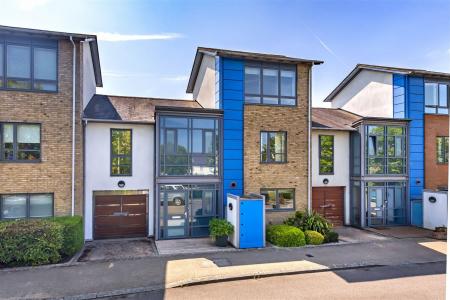 13 St. Nicholas Gr (36).jpg