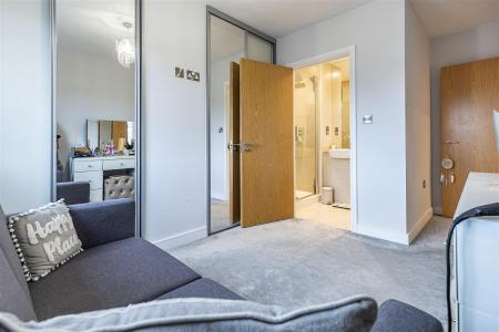 91 Buckingham   (8).jpg