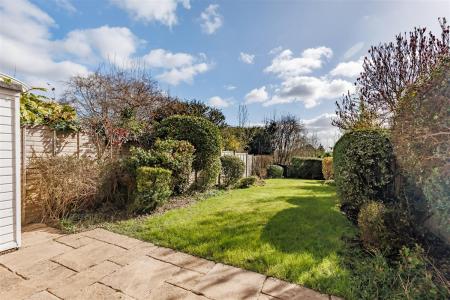 2  Wedgewood Cl (26).jpg