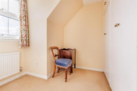 2  Wedgewood Cl (21).jpg