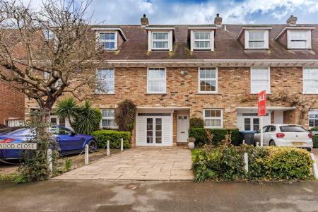 2  Wedgewood Cl (30).jpg