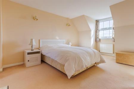 2  Wedgewood Cl (18).jpg