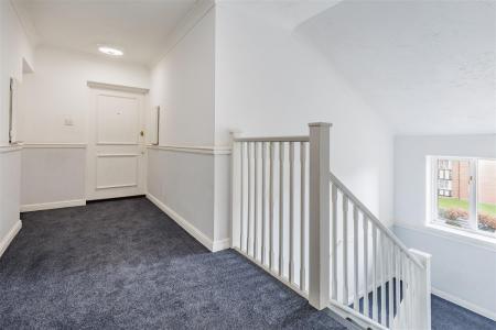 116 Woodland Way (17).jpg