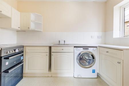 116 Woodland Way (14)_renamed_2177.jpg