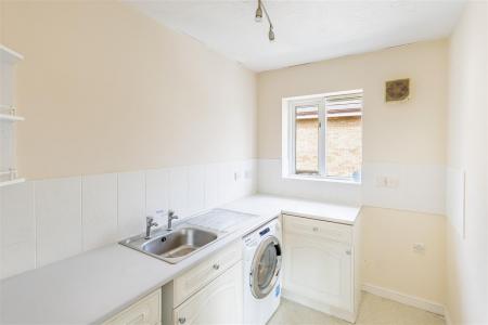 116 Woodland Way (16).jpg