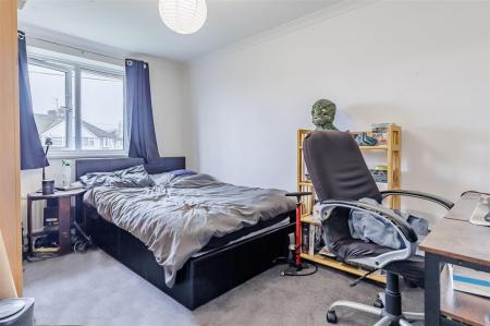 30 Weald Hall  (4).jpg