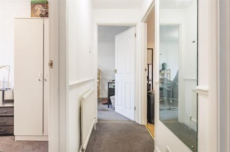 30 Weald Hall  (2).jpg