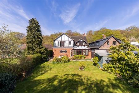 Willow House, Lou (45).jpg