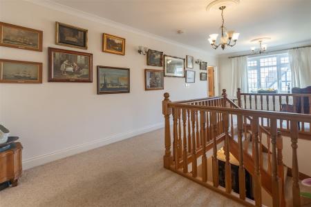 Willow House, Lou (19).jpg