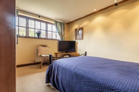 3 The Hall Barns (1).jpg