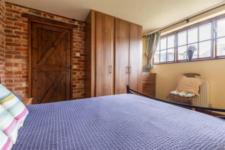 3 The Hall Barns (41).jpg