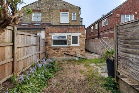 21  Stanley road (15).jpg