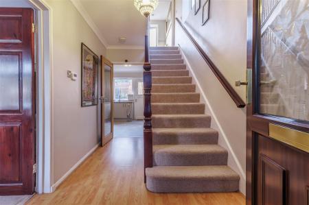 71 Crows Rd (2).jpg
