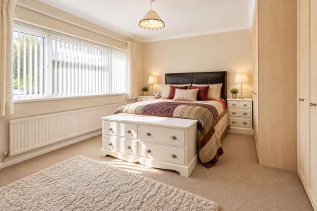 BEDROOM 2.jpg