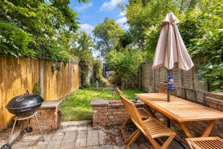 3 Kings Cottages (16).jpg