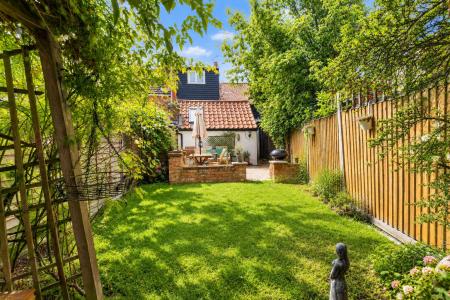 3 Kings Cottages (21).jpg