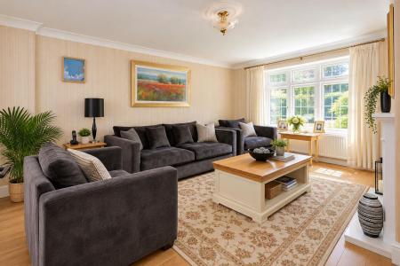 LIVING ROOM.jpg