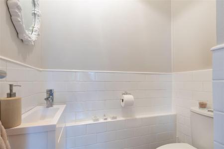 17 Cedar Ct (4).jpg