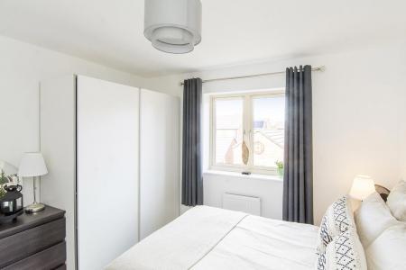 Bedroom Two Photo Two