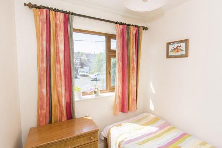 Bedroom Four Photo 2