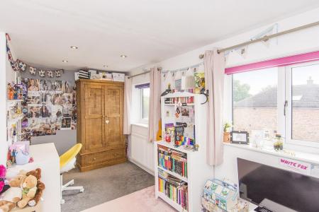 Bedroom Two Photo Three