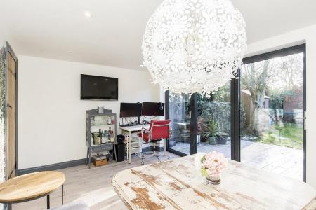 Garden room