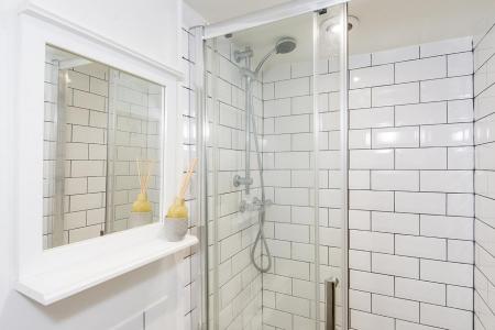 En-suite/Shower Room