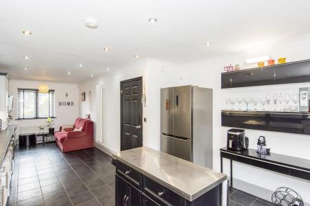 Living Dining kitchen