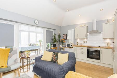 Open Plan Living, Dining, Kitchen