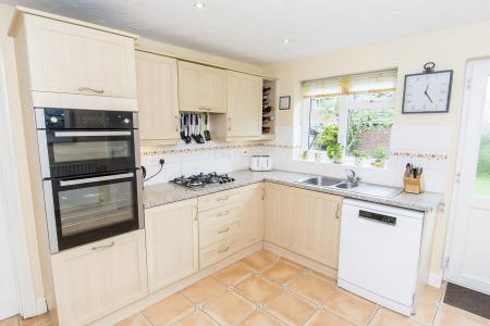 Breakfast Kitchen (Photo Two)