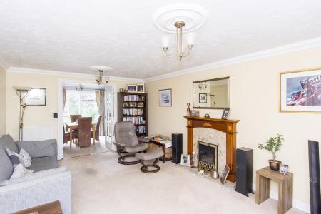Lounge (Photo Two)