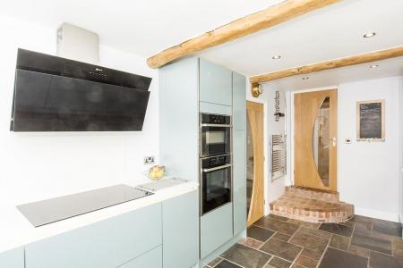 Breakfast Kitchen (Photo Two)