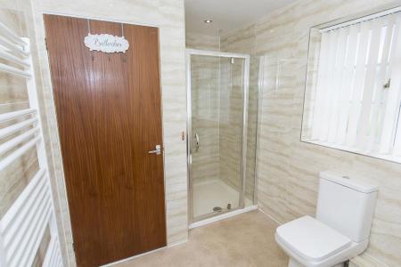 (Master En-Suite Photo Two)