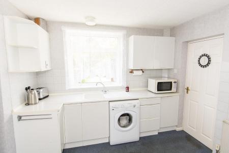 Kitchen / Breakfast Room