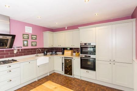 Breakfast Kitchen