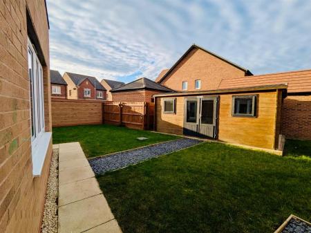 Garden/Games Room