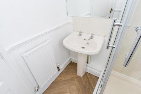 En-Suite Photo Two
