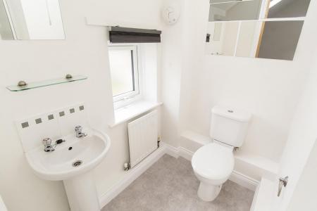Master En-Suite Shower Room