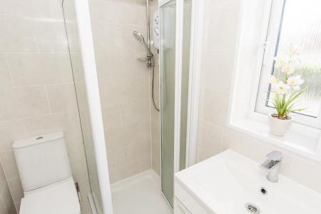 Master En-Suite
