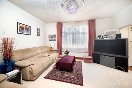 Media image 02