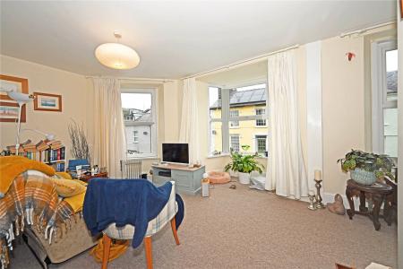 Flat 1 (First Floor)