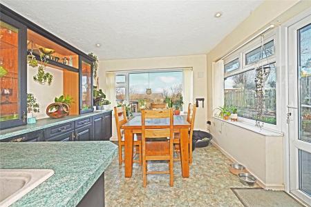 Breakfast  Room