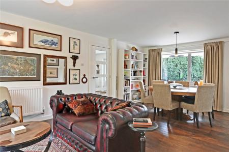 Living/Dining Room