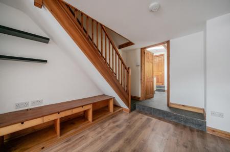 1392870-1-6943132...