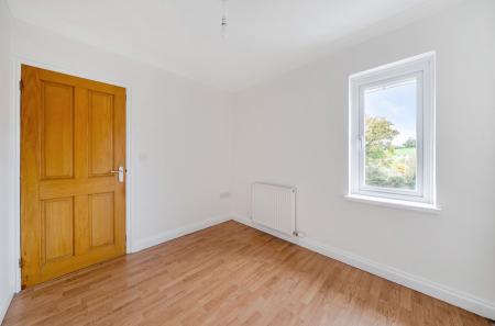 1366001-17-68f616...