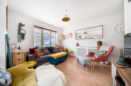 1388695-10-694313...