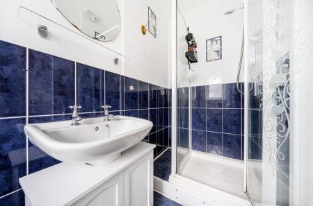 1388695-17-694313...